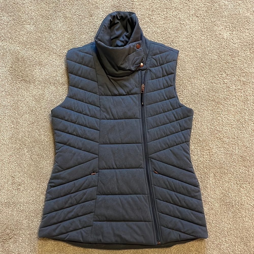 Athletic vest by Calia- Carrie Underwood